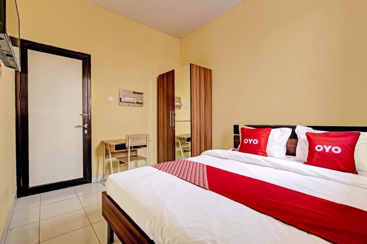 Oyo 91532 Malioboro Guesthouse Yogyakarta Exterior foto